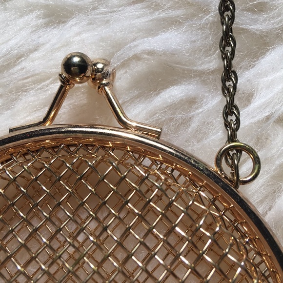 Egirl punk tiny cage clutch on chain gold vintage - Picture 11 of 12